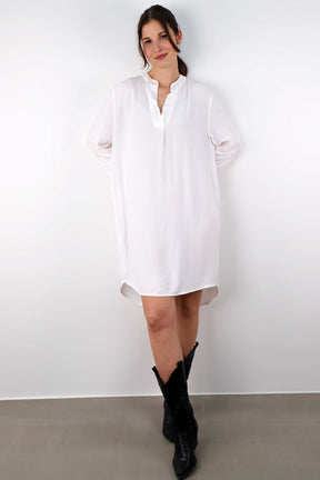 Kleid mit V-Ausschnitt - Weiß