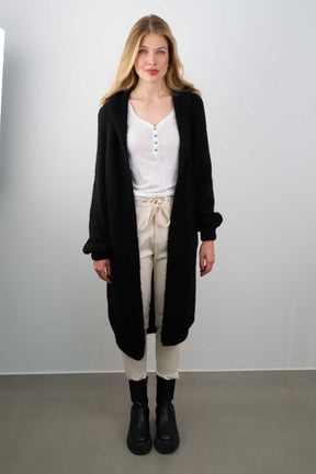 Strickjacke mit Taschen und Kapuze - Schwarz