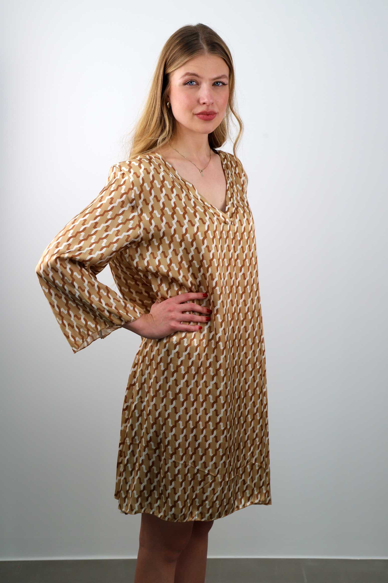 Kleid mit Muster - Beige