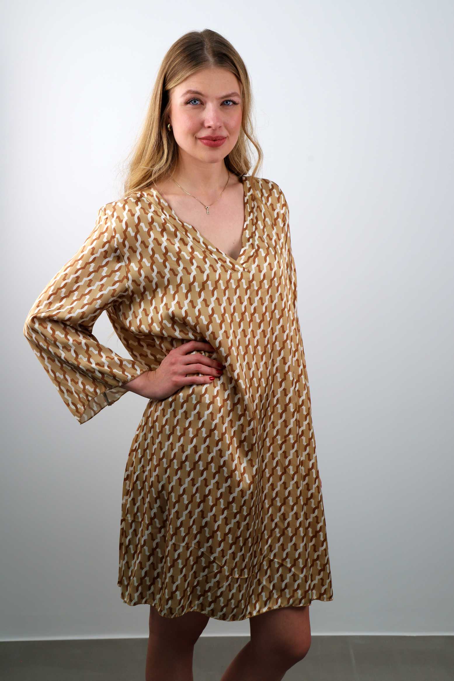 Kleid mit Muster - Beige