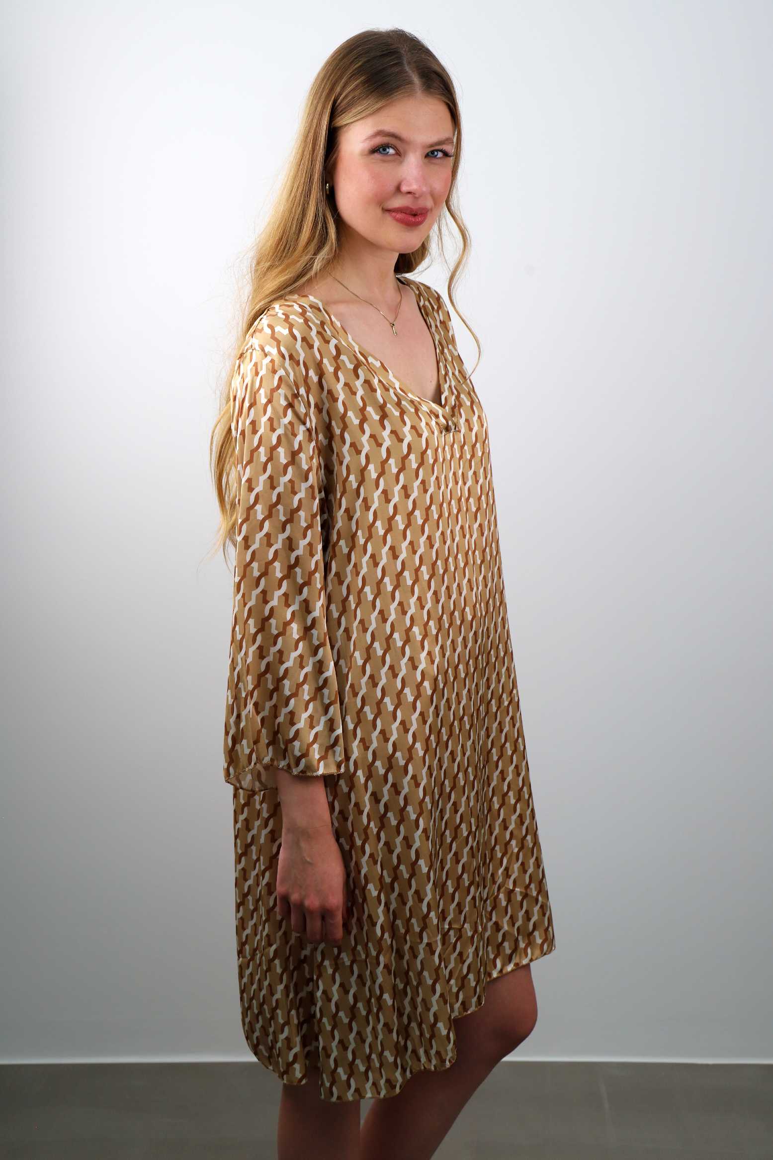 Kleid mit Muster - Beige
