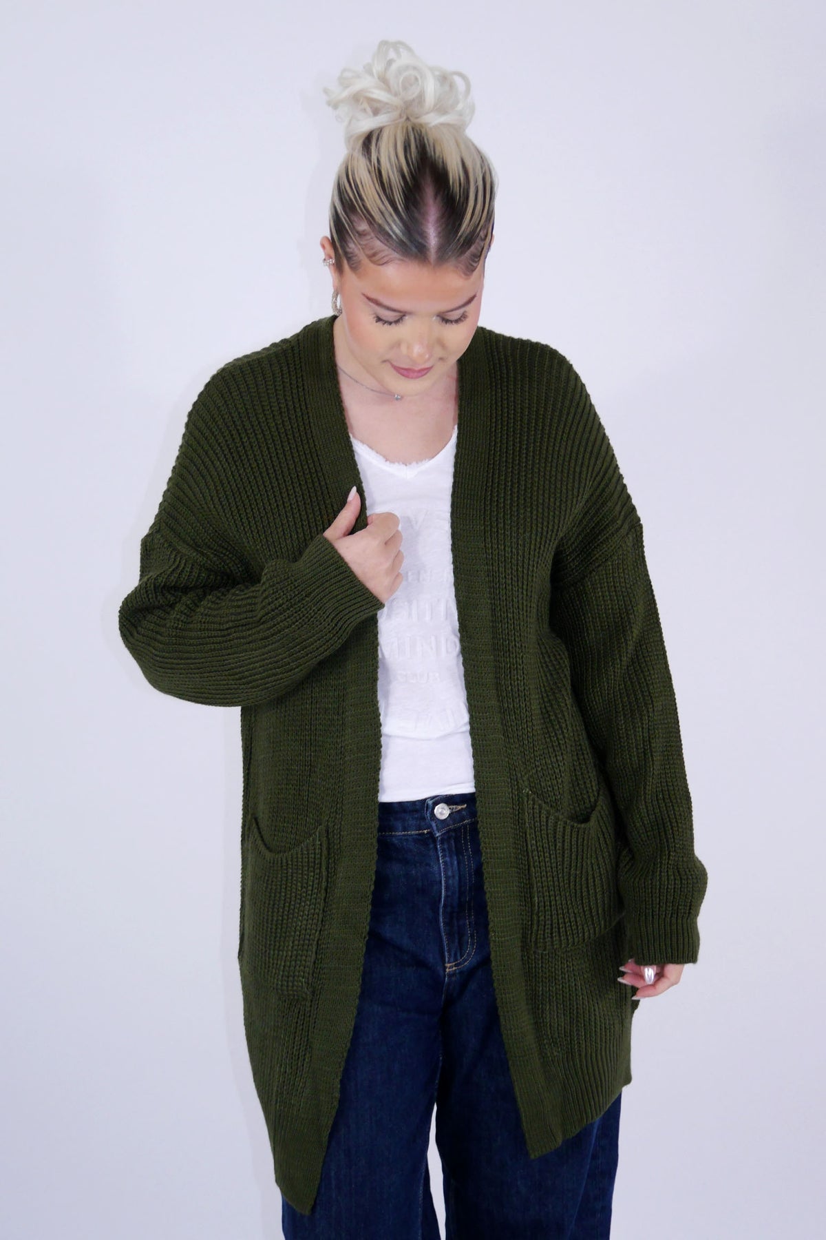 Flair - Strickjacke in trendigem Neonfarbton - Tannengrün