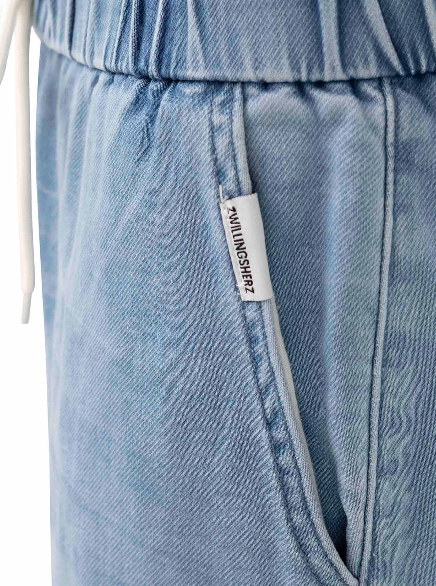 Zwillingsherz Bequeme Jeans Joggi Hellblau – Ansicht 3