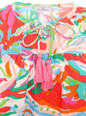 Zwillingsherz Bluse Bunter Dschungel in Orange, Pink und Grün mit farbenfrohem Muster Vorderansicht