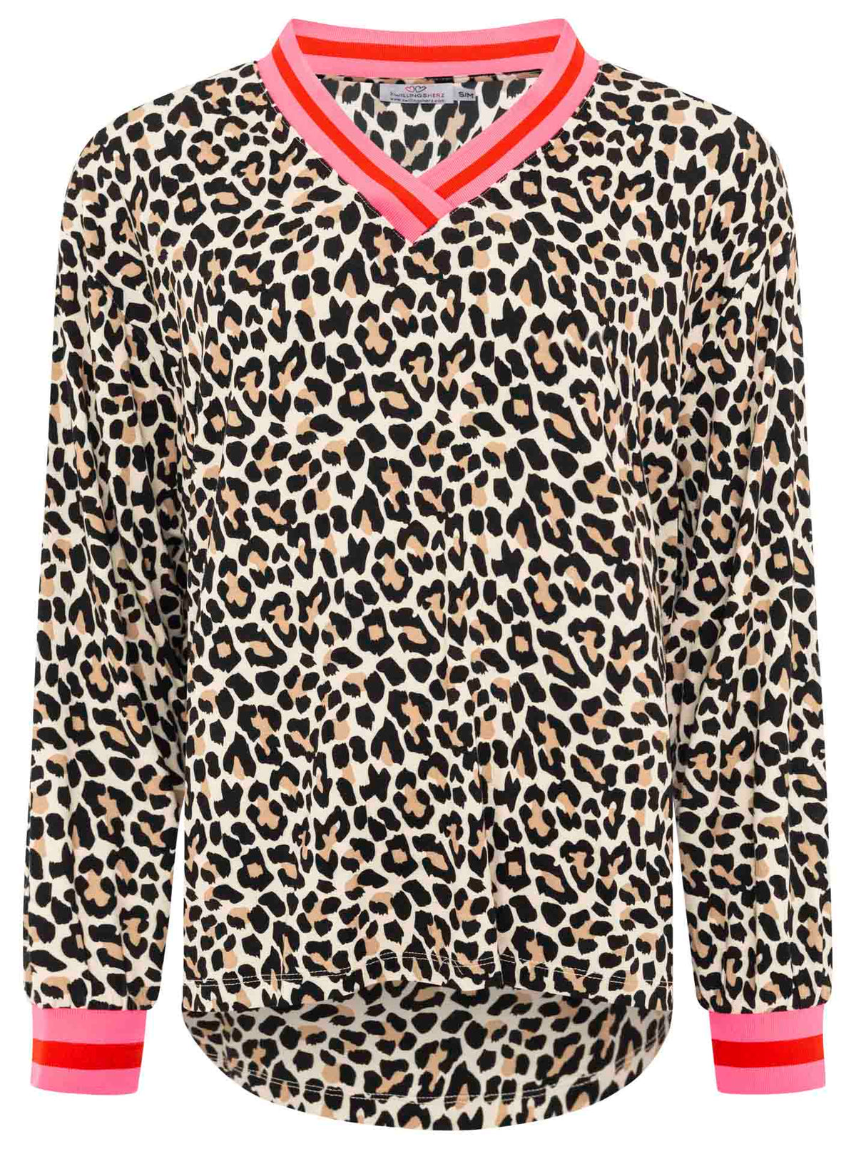 Zwillingsherz Blusenshirt mit V-Ausschnitt – Leo-Print in Beige-Pink, Vorderansicht, weich fallender Stoff, femininer Look