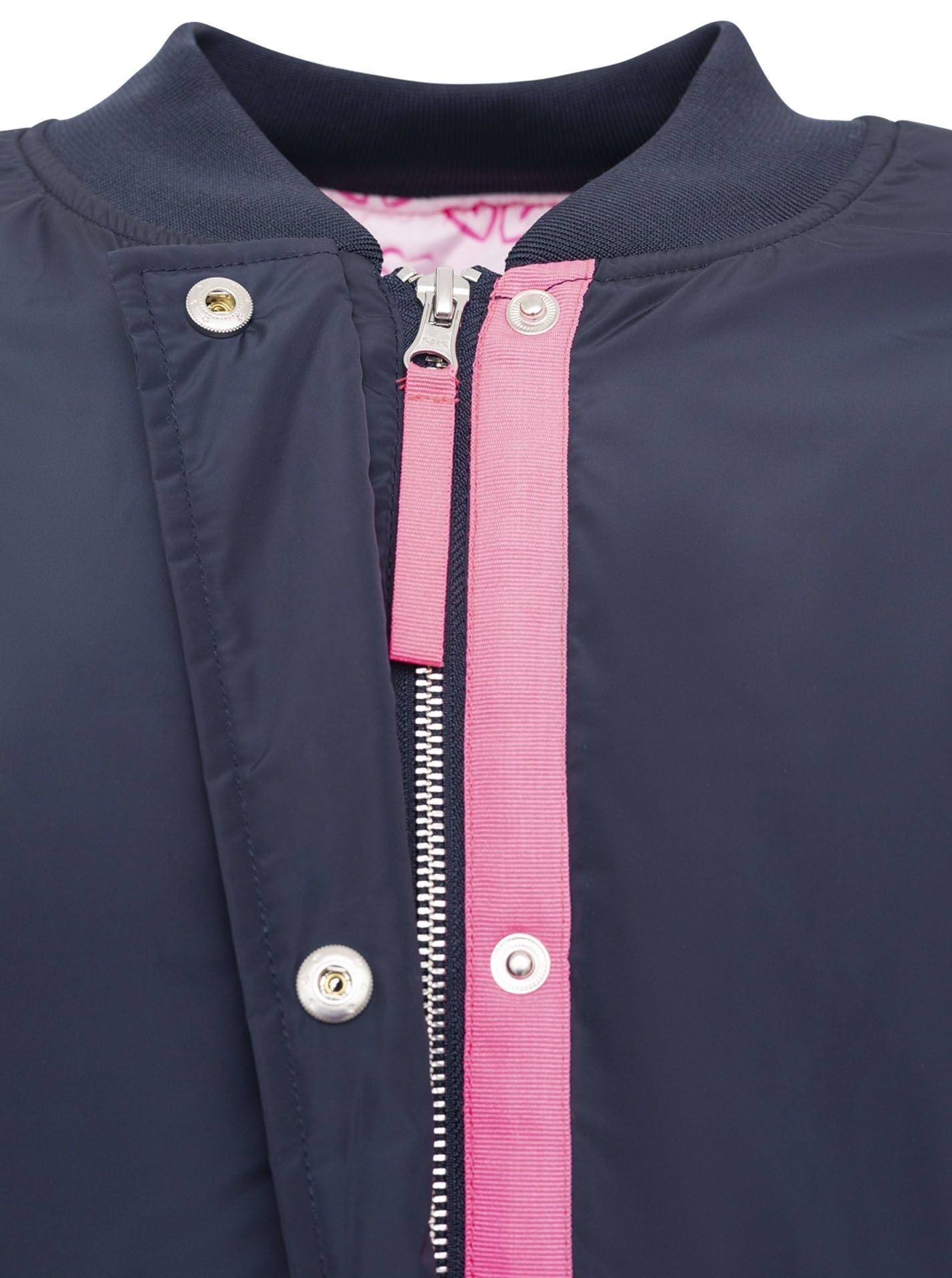 Zwillingsherz Bomberjacke Happy in Dunkelblau, Kragenansicht mit Rippbündchen und sportivem Detail