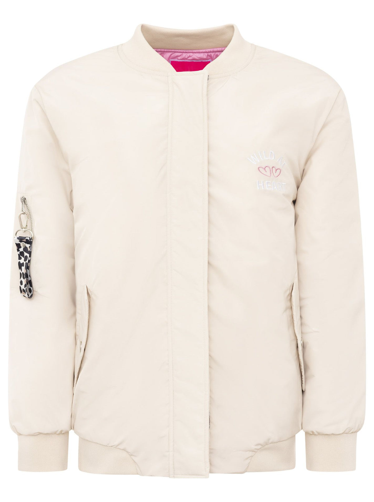 Zwillingsherz Bomberjacke Wild at Heart in Hellbeige, Frontansicht mit Leo-Details am Reißverschluss und Logo-Stickerei auf der Brust