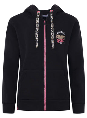 Zwillingsherz Hoodiejacke mit wildem Leo-Muster in Schwarz, Beige und Pink – stylisch, gemütlich und auffällig