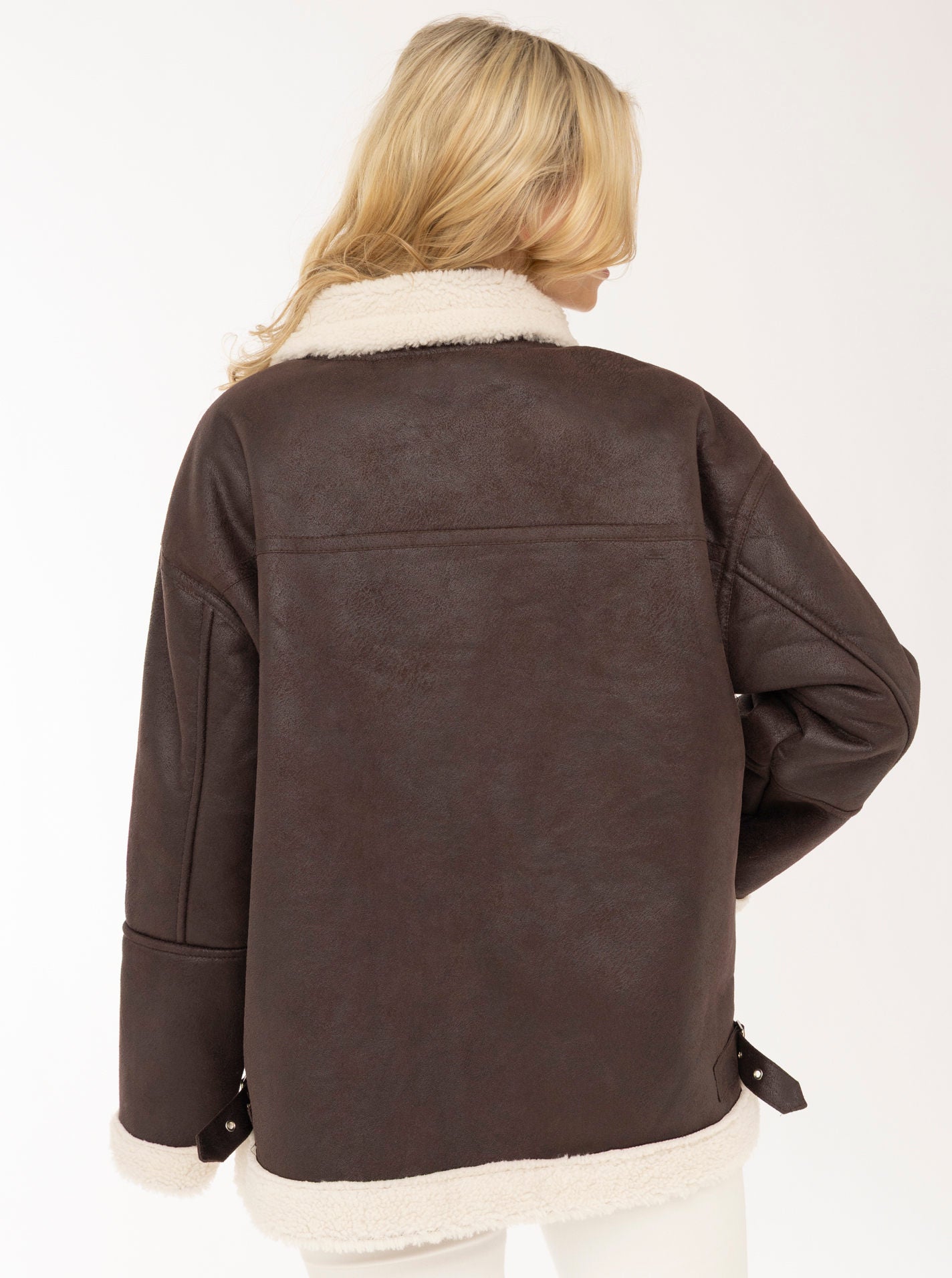 Zwillingsherz Jacke Teddyfell ZH in Braun – Detailansicht 1, kuscheliges Teddyfell