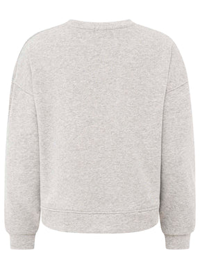 Rückansicht des Zwillingsherz Sweatshirts in Grau – weicher Stoff und bequemer Schnitt mit modernem Look