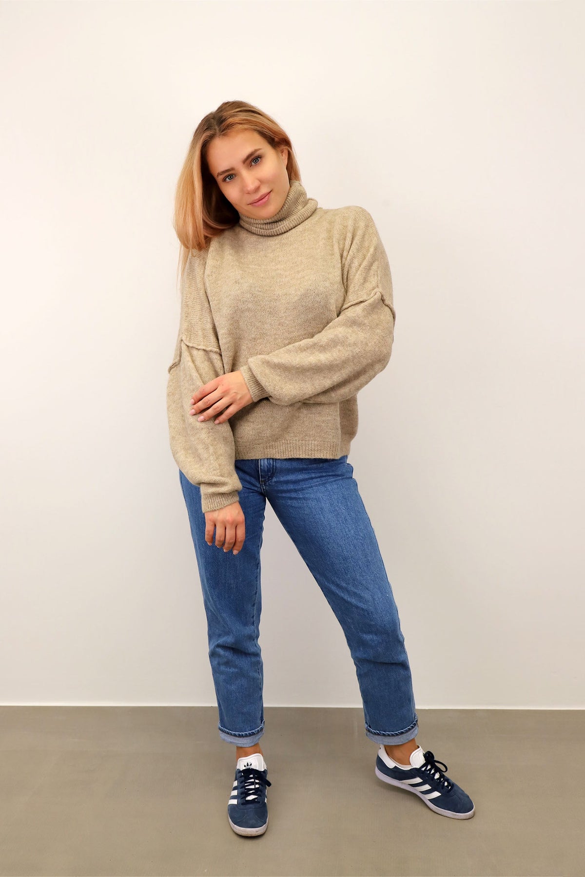 Pullover Rollkragen "Naht" - Beige
