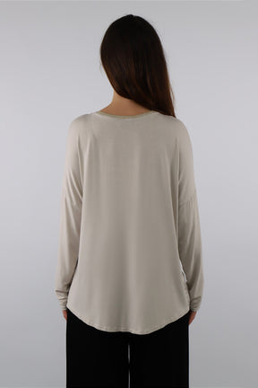 Seidenshirt mit V-Ausschnitt - Beige