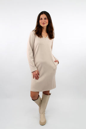Einfarbiges Kleid mit V-Ausschnitt - Beige