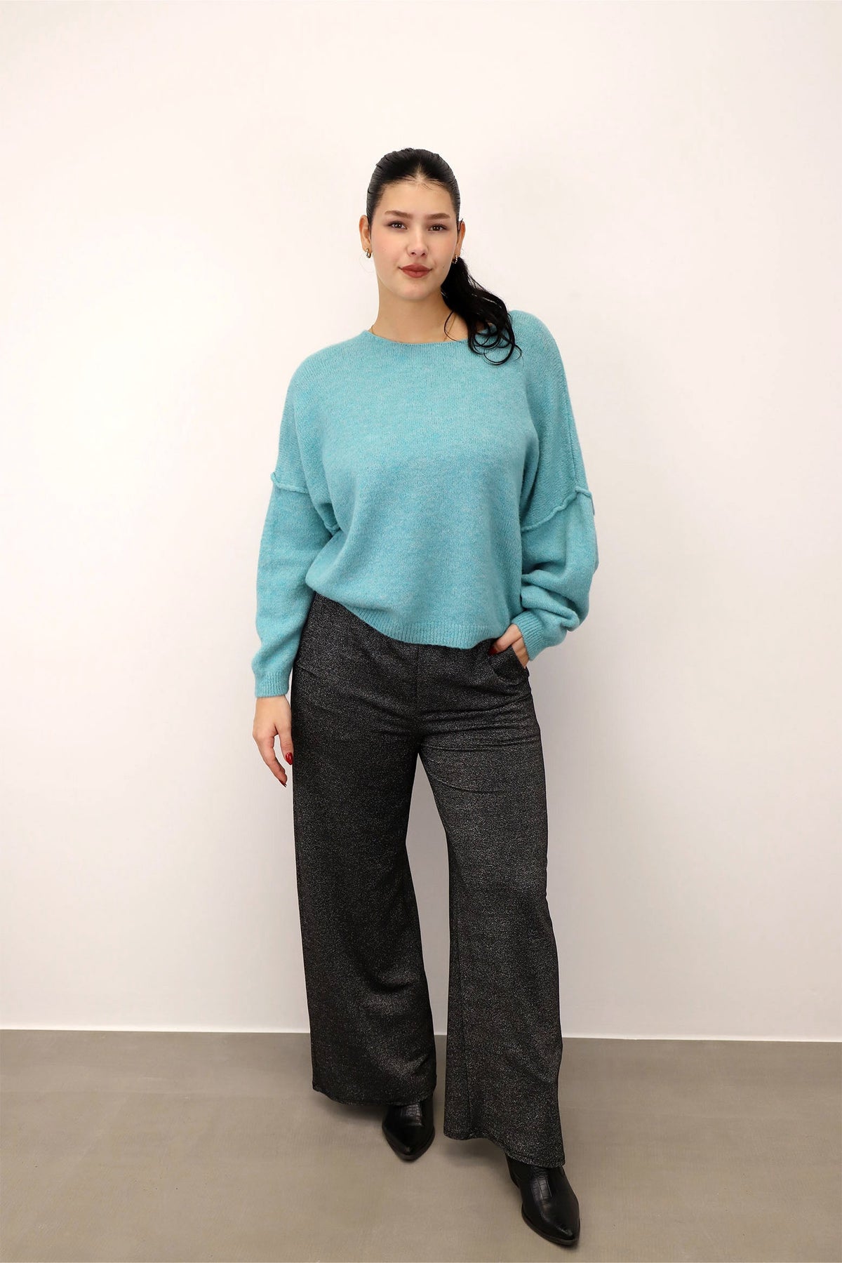 Pullover mit aufgesetzter Naht - Hellblau