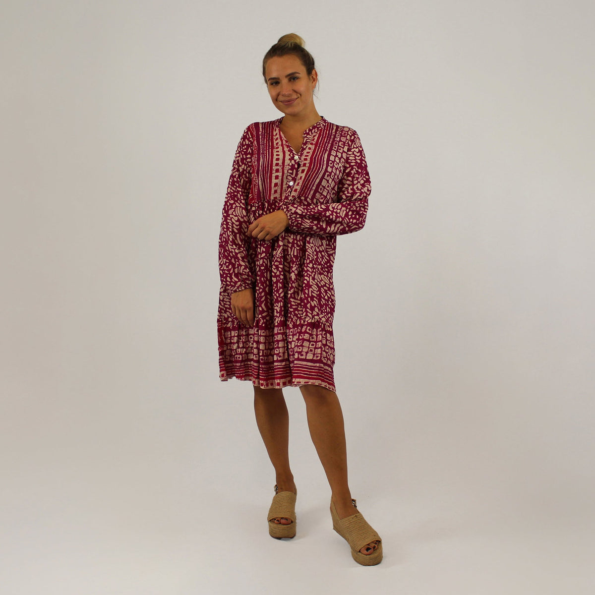Knopfleisten-Kleid mit Druck - Pink