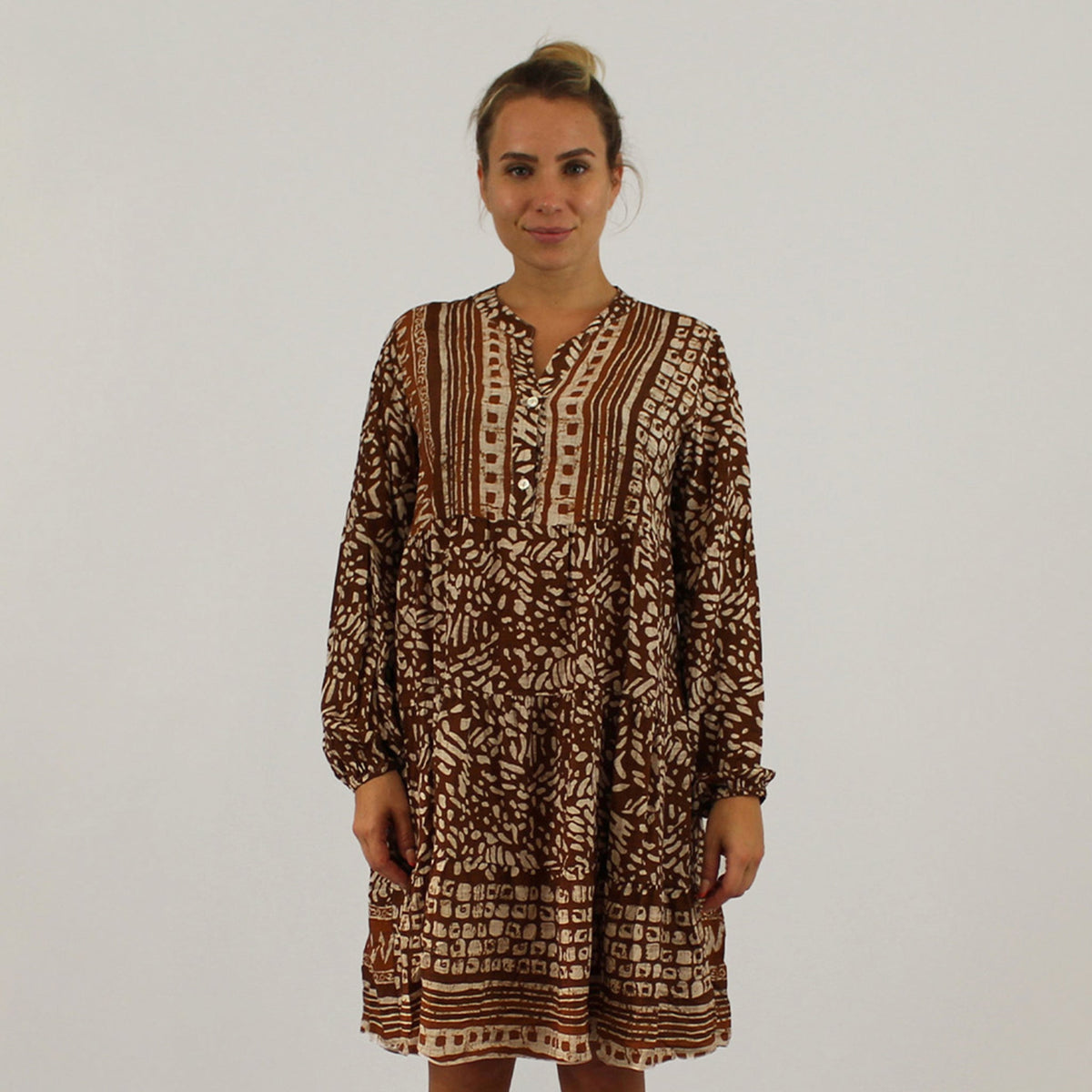Knopfleisten-Kleid mit Druck - Braun