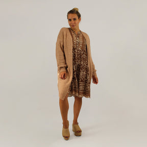 Knopfleisten-Kleid mit Druck - Braun