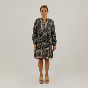 Knopfleisten-Kleid mit Druck - Schwarz
