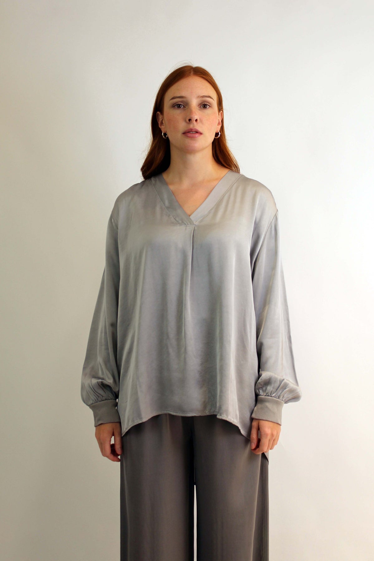 Seiden-Bluse Grau
