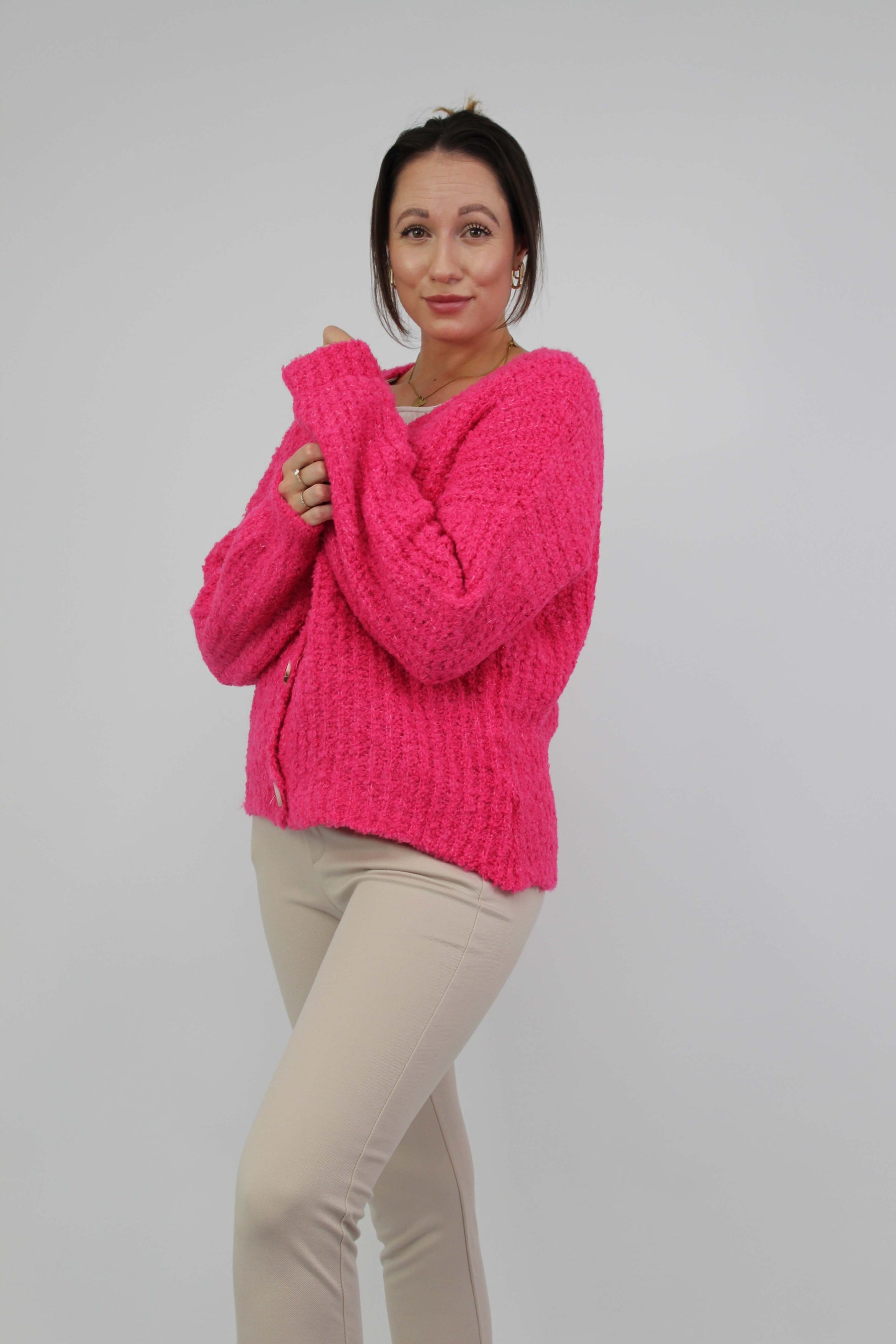 Strickjacke "bouclée" mit Knöpfen - Pink