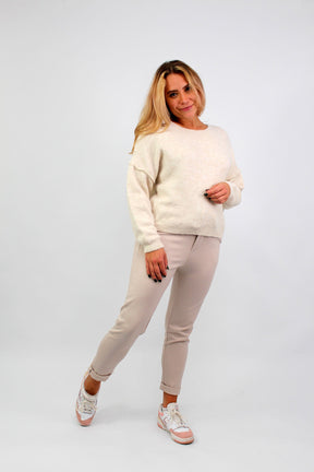 Pullover mit aufgesetzter Naht - Creme
