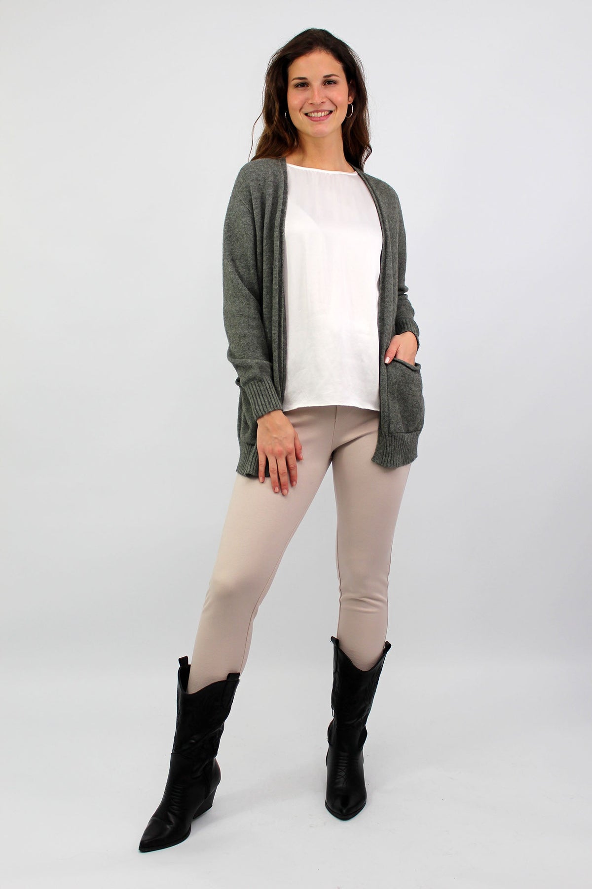 Strickjacke Basic mit Taschen - Khaki