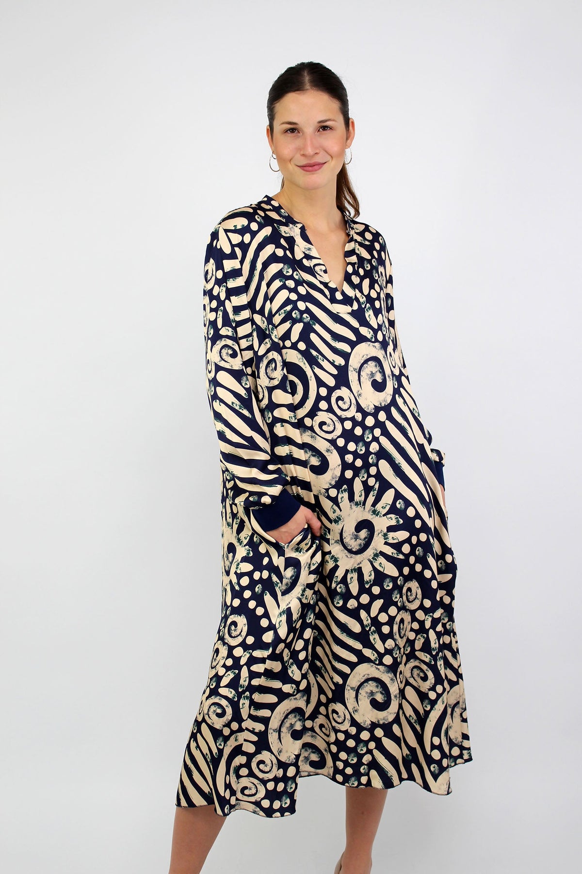 Seidenkleid mit Print - Dunkelblau