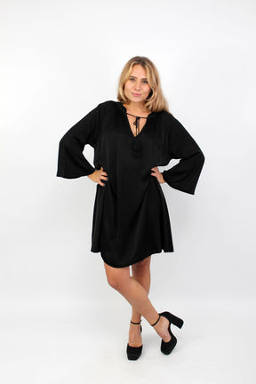 Seidenkleid mit Kordel - Schwarz