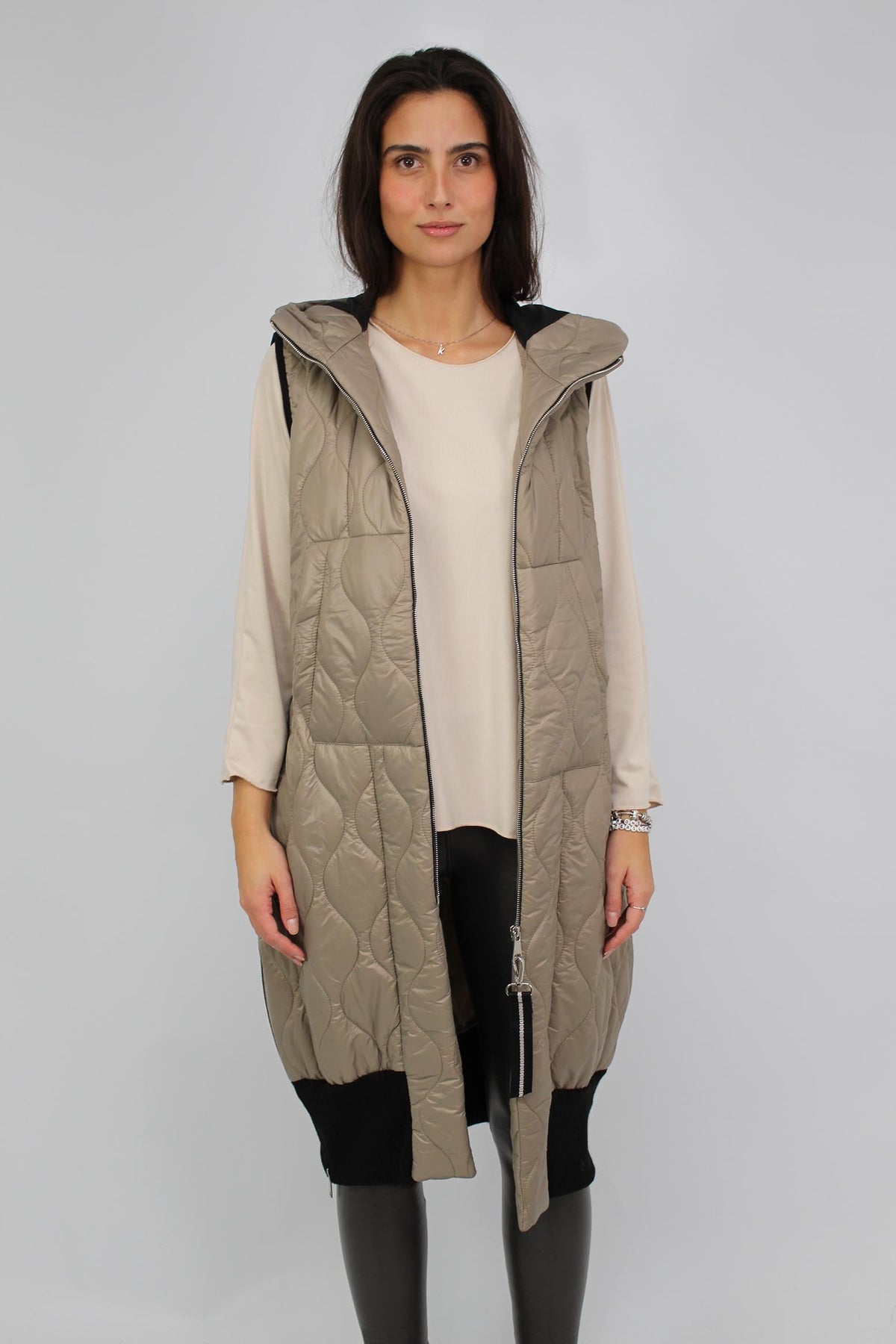 Weste mit Kapuze und Strickbund - Beige