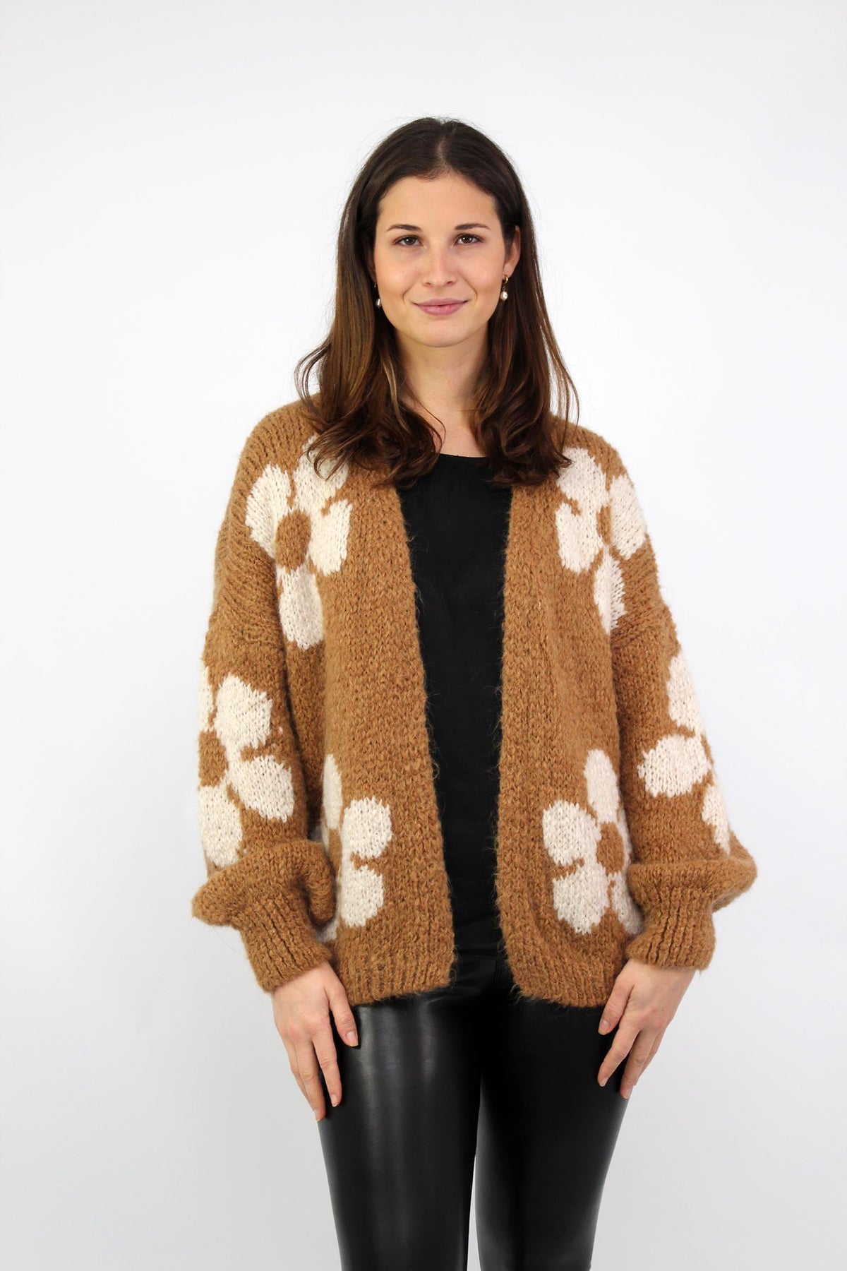 Strickjacke "Flower" - Camel