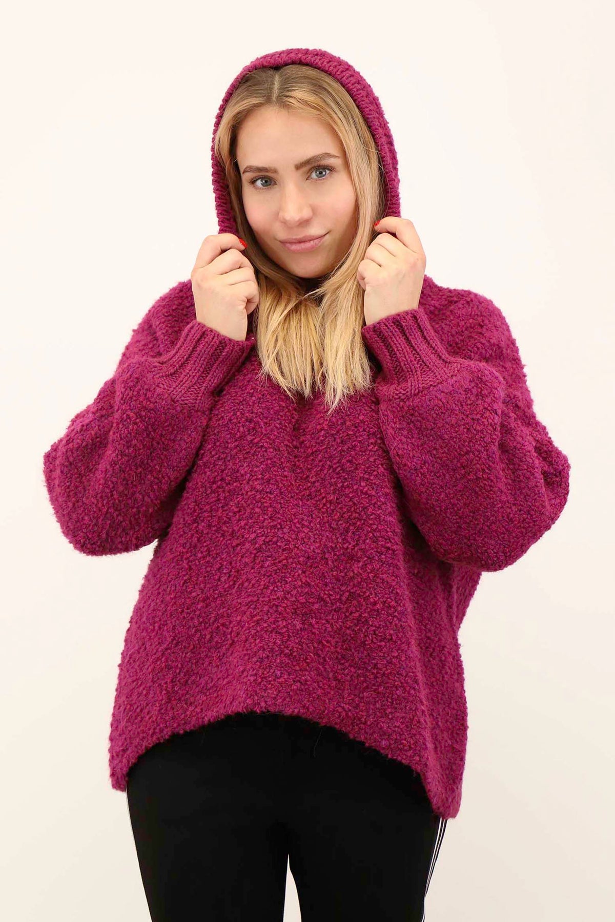 Pullover "Bouclee mit Kapuze" - Beere