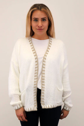 Selected Touch - Strickjacke mit Kontrast-Rand - Wollweiß