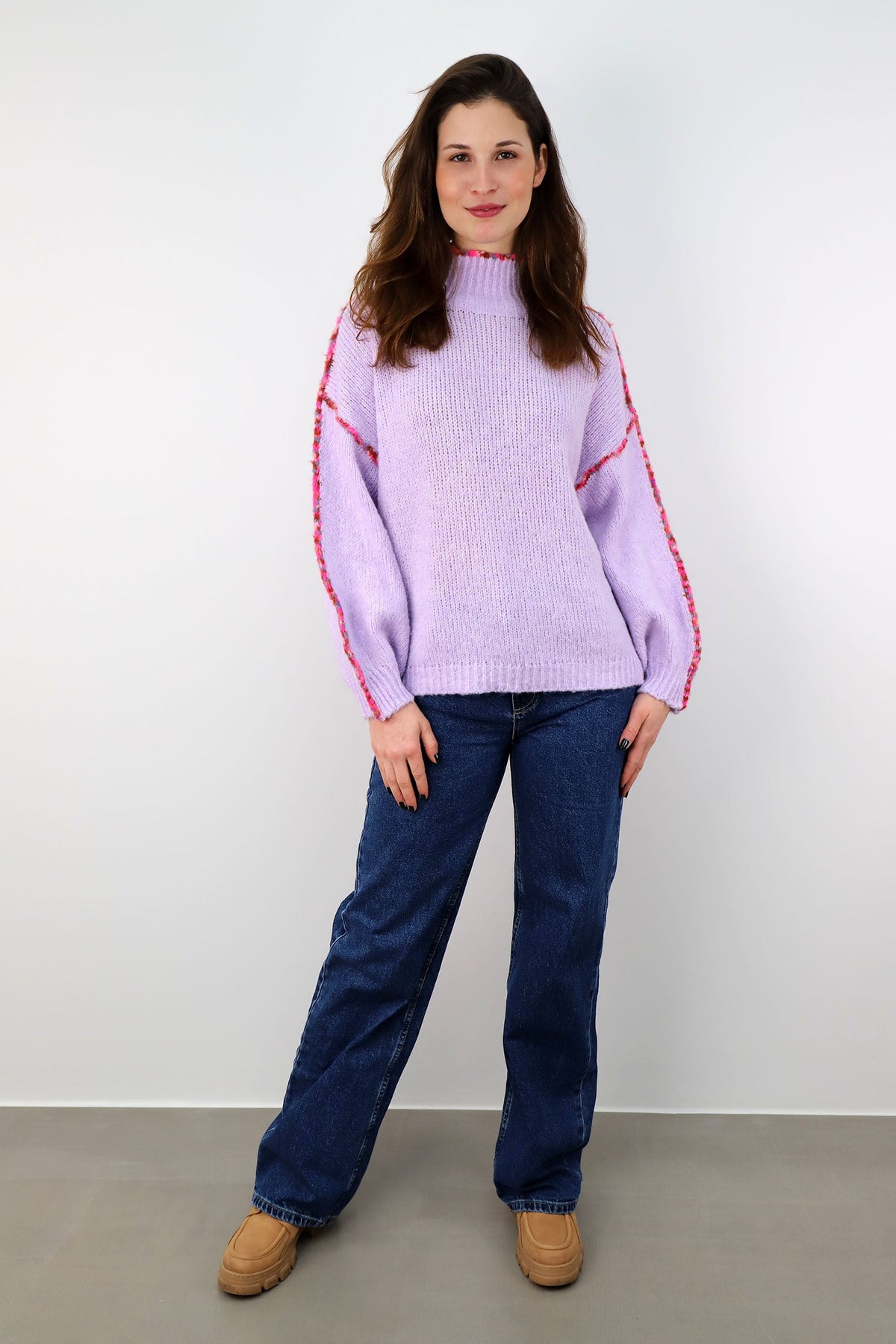 Pullover mit bunter Naht - Flieder