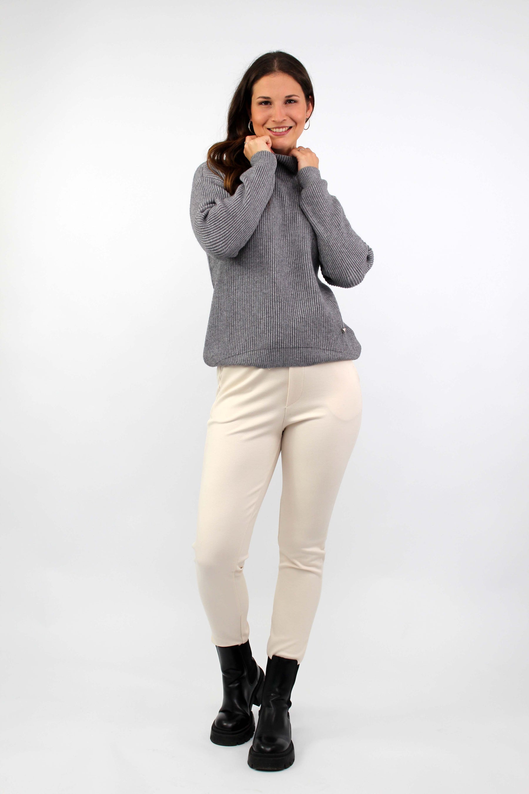 Pullover mit Stehkragen - Grau